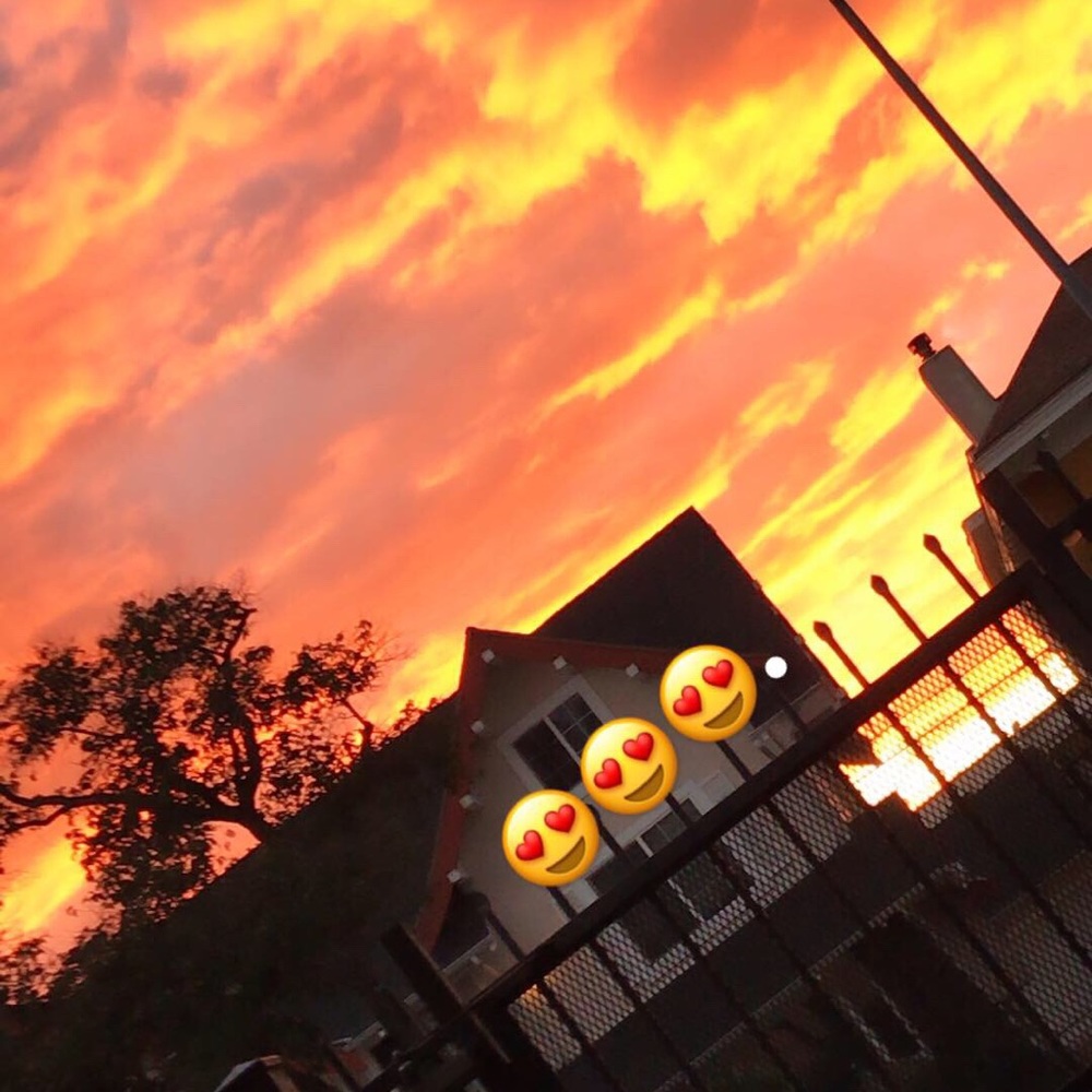 Meet your Posher, Lesly